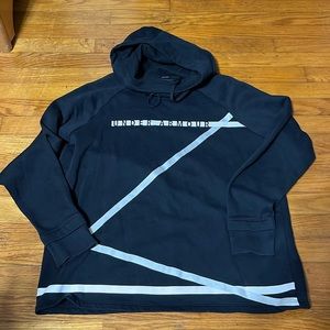 Ladies Under Armour Hoodie XL